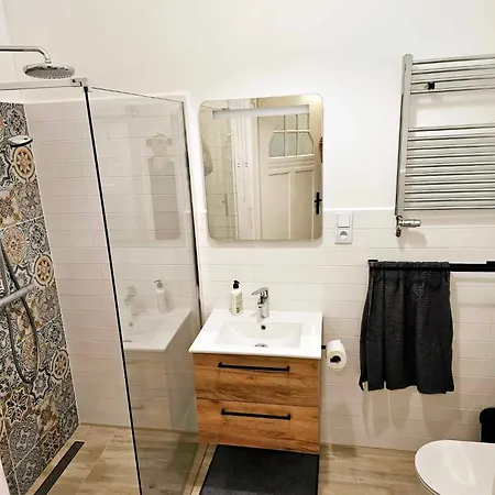 Ferienwohnung Justinrent 2 Legnica Exterior foto